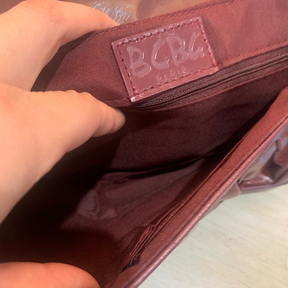 BCBG Clutch ❤️ - Picture 5 of 6